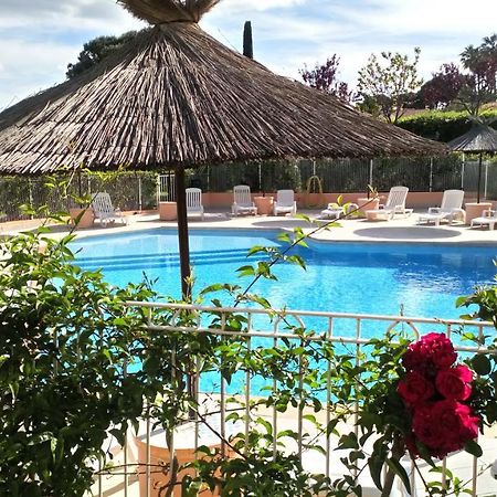 Brit Hotel Confort Helios Агде Екстериор снимка
