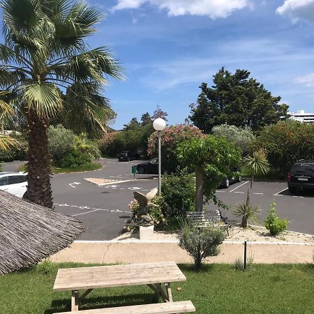 Brit Hotel Confort Helios Агде Екстериор снимка