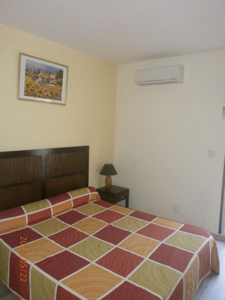 Brit Hotel Confort Helios Агде Екстериор снимка