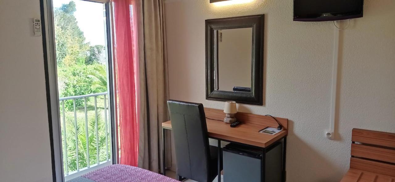 Brit Hotel Confort Helios Агде Екстериор снимка