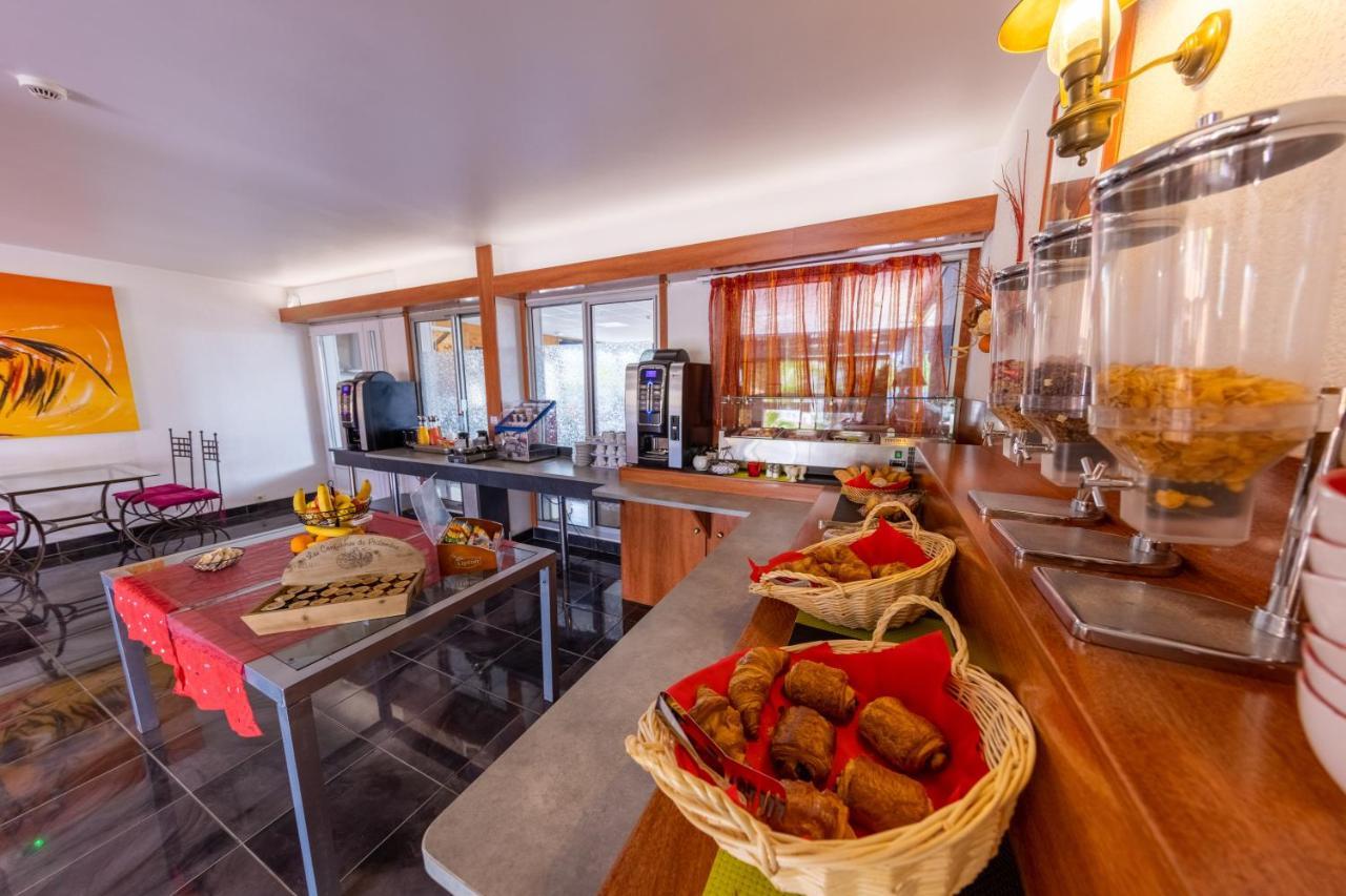Brit Hotel Confort Helios Агде Екстериор снимка
