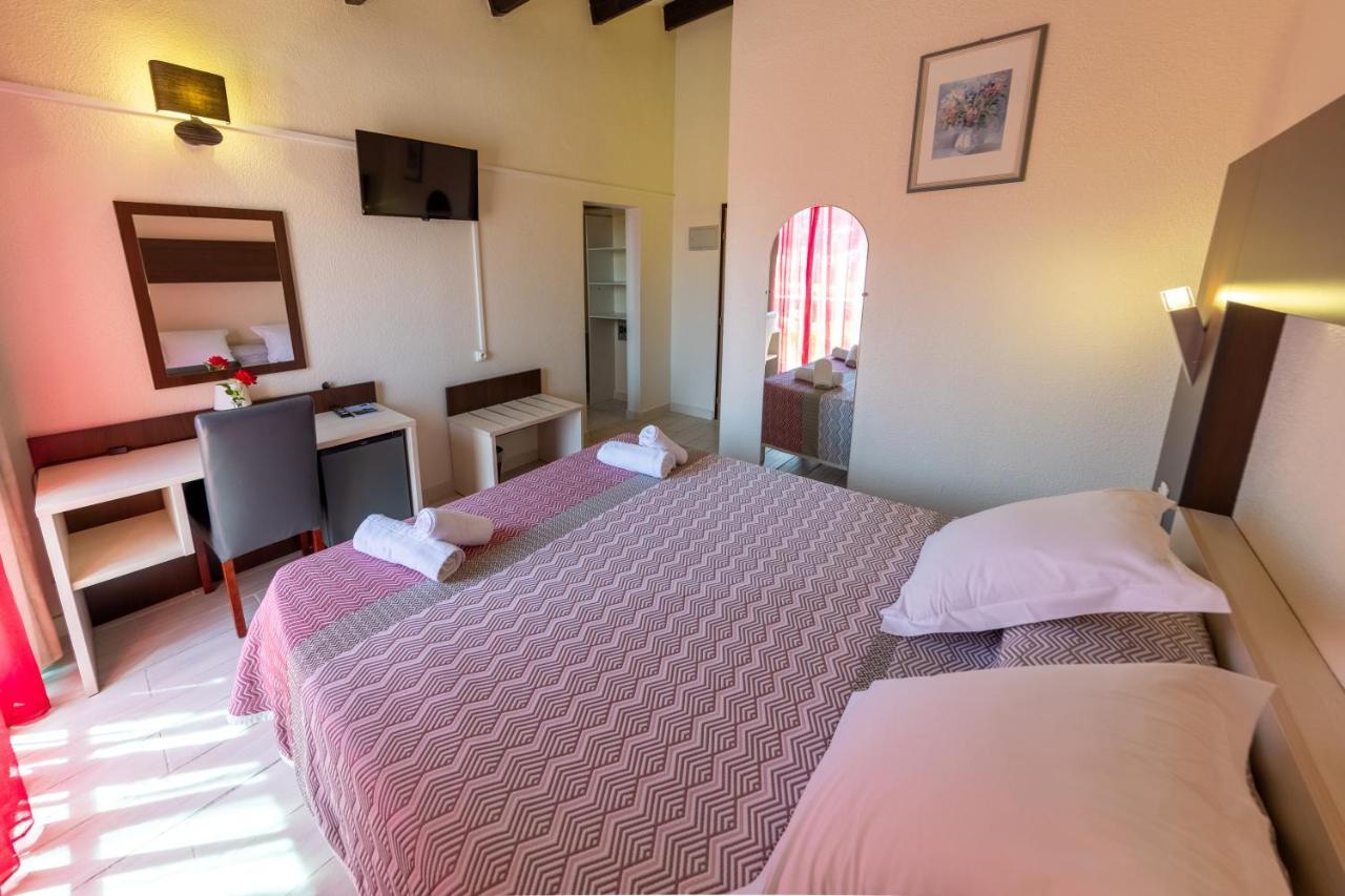 Brit Hotel Confort Helios Агде Екстериор снимка