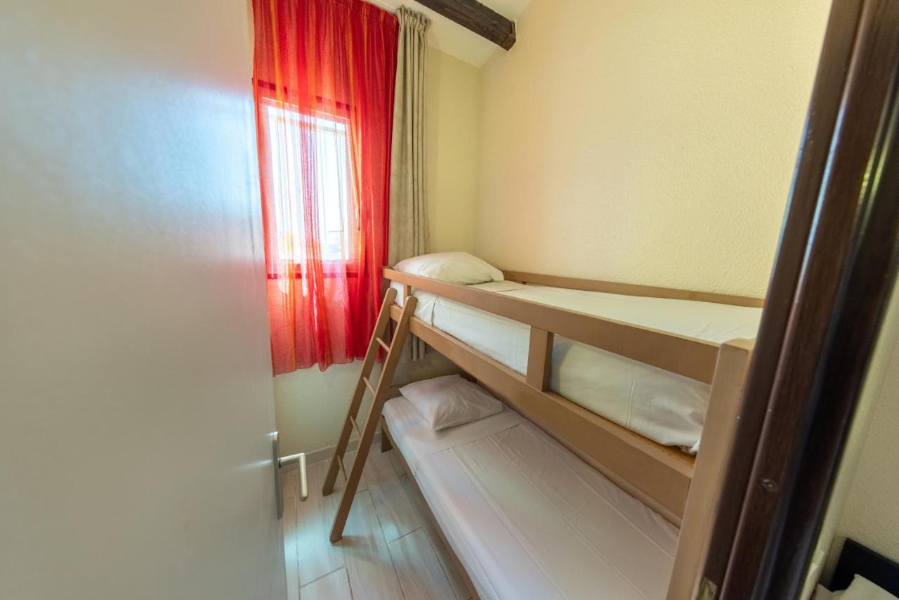 Brit Hotel Confort Helios Агде Екстериор снимка