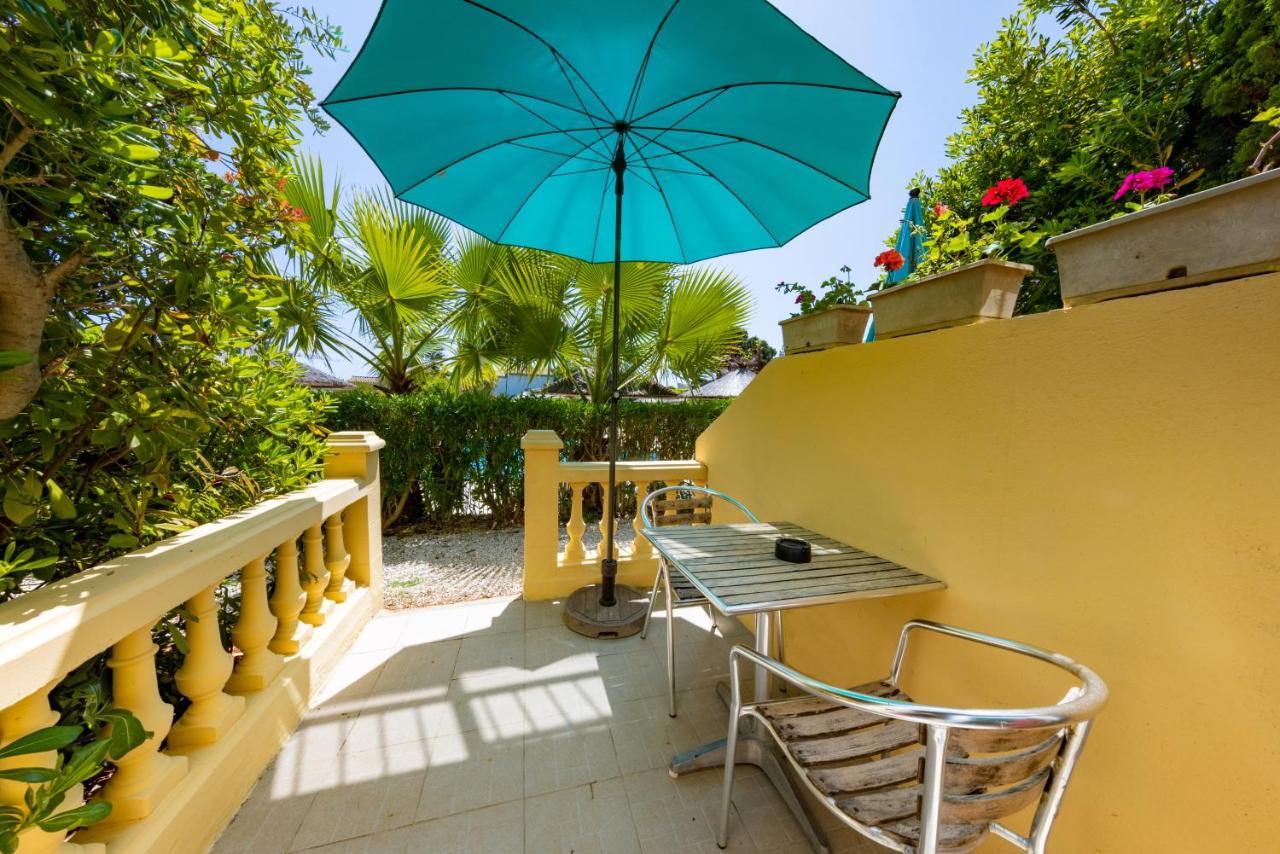 Brit Hotel Confort Helios Агде Екстериор снимка